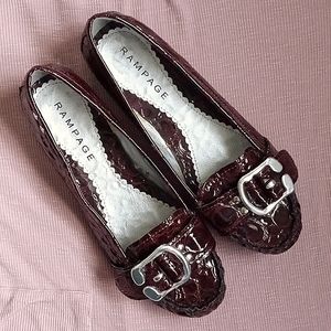 NWOT Rampage Alligator Print Silver Buckle Flats Sz 9M